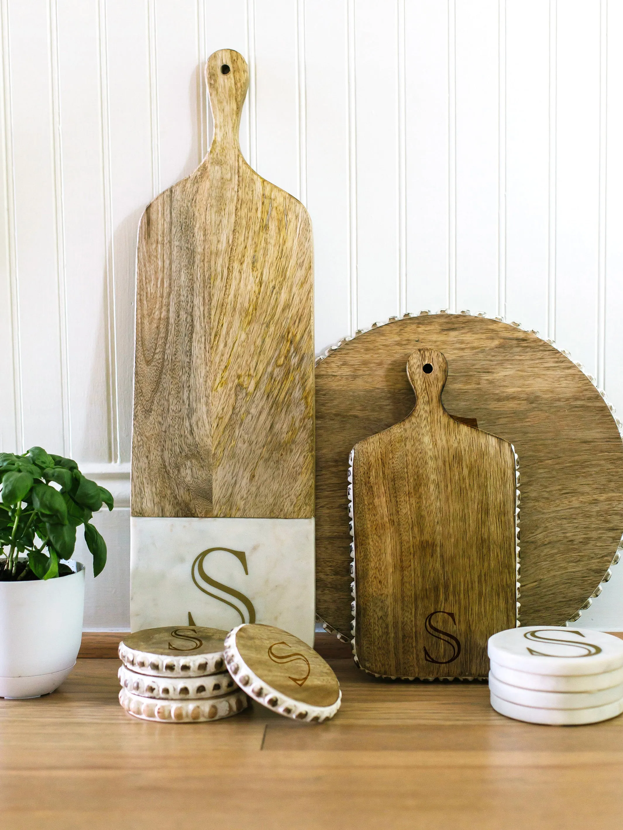 Initial Cutting Board | Beaded Wood