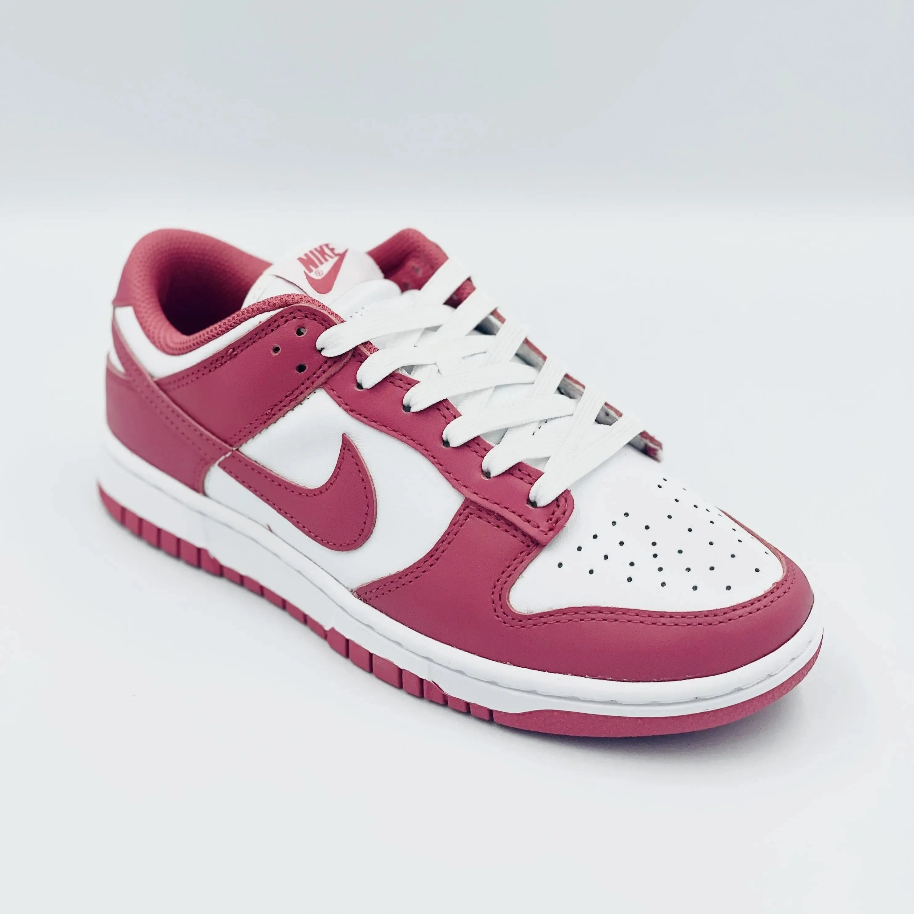 Nike Dunk Low Archeo Pink