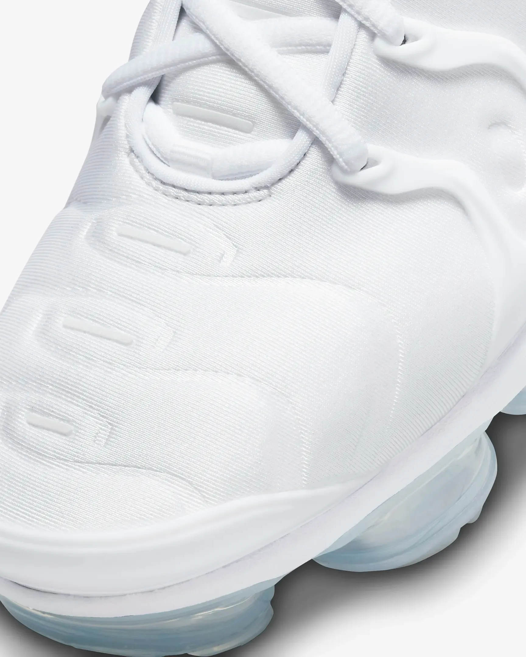 Nike Men's Air VaporMax Plus Shoes - White / Pure Platinum