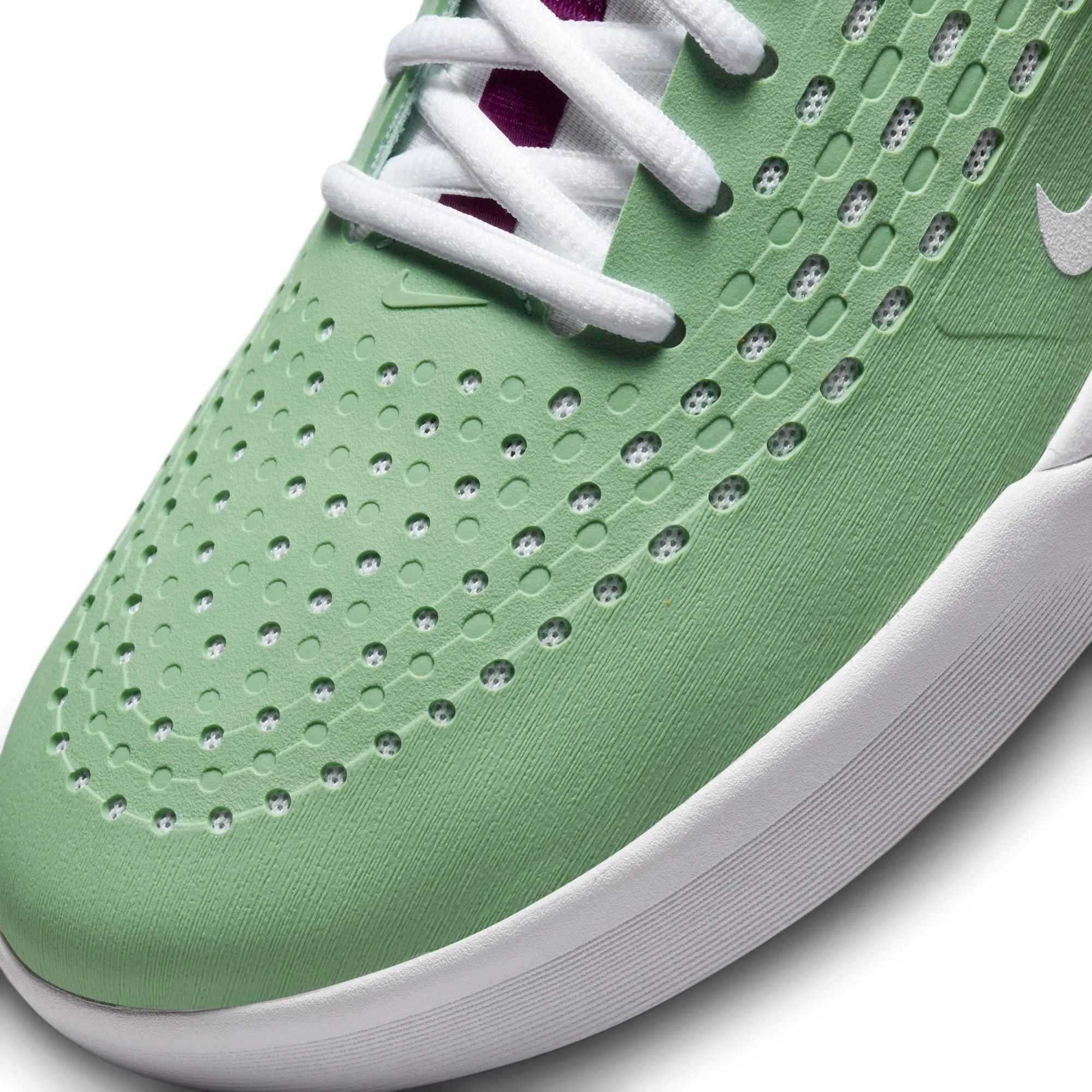 Nike SB Zoom Nyjah 3 Enamel Green