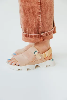 SOREL: Kinetic Impact II Sling Low Sandal in Honest Beige   Sea Salt