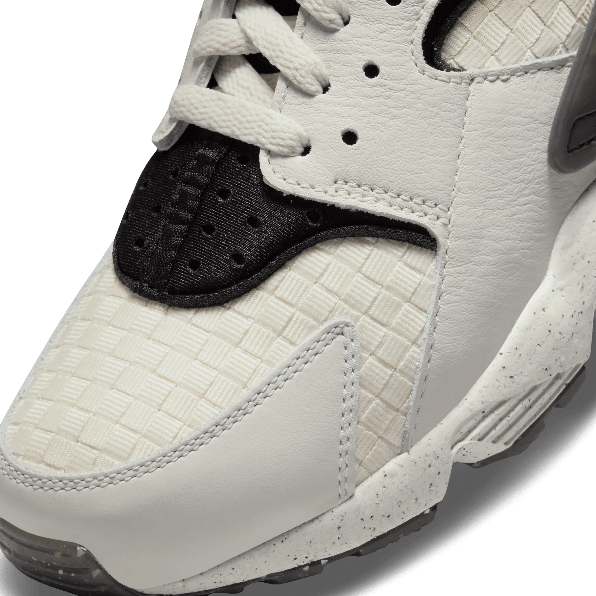 WOMEN'S NIKE AIR HUARACHE CRATER PRM